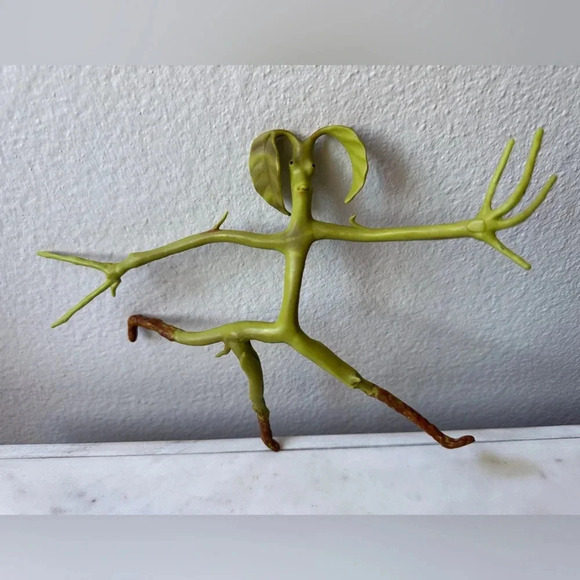 BOWTRUCKLE Fantastic Beasts Harry Potter 7" Bendable Posable Figure‎ Fantasy Toy - Picture 1 of 6